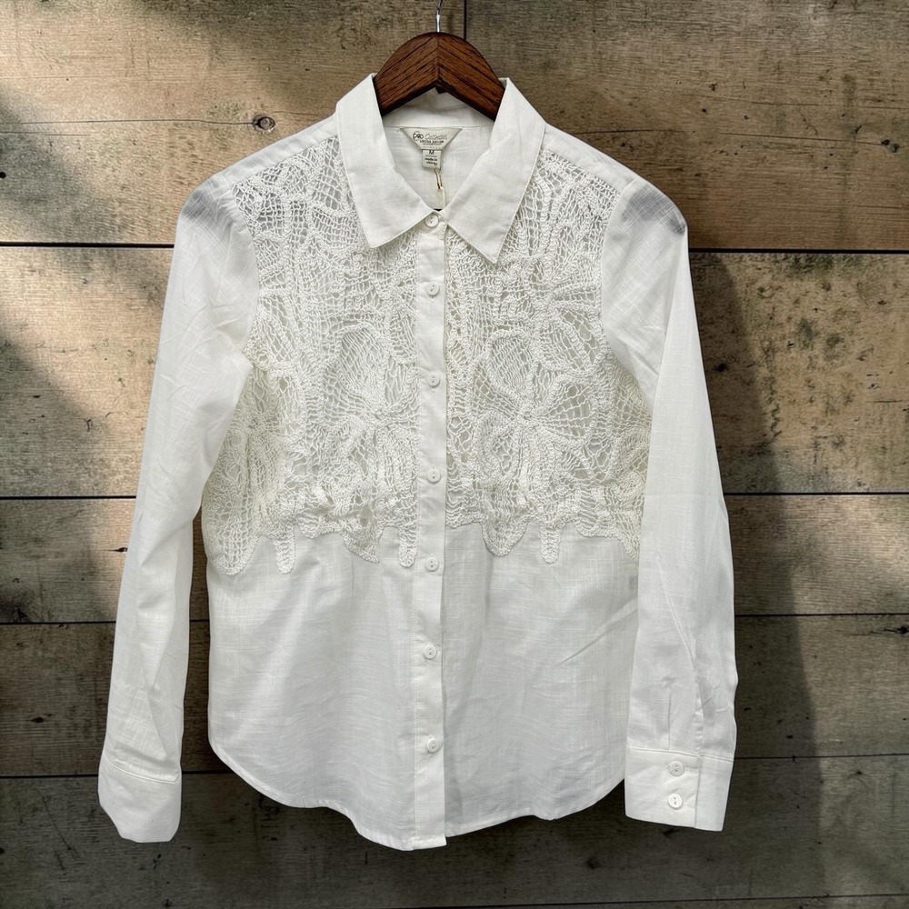 Cato Collection Limited Edition White Crochet Lace Button Front Blouse Med NWT